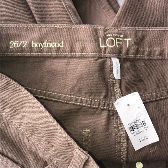 Ann Taylor Women's Boyfriend Jeans in Tan 26/2 - Picture 2 of 9